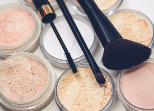 Mineral makeup powders and brushes - barrier-friendly skincare for adult hormonal acne